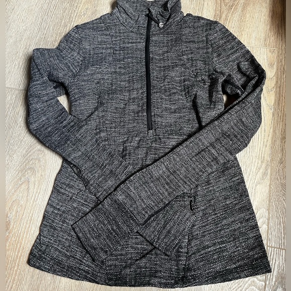 Lululemon Kanto catch me 1/2 zip - Picture 4 of 6